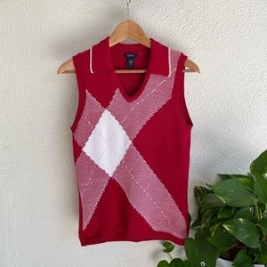 Y2K Red knitted plaid sweater vest by IZOD